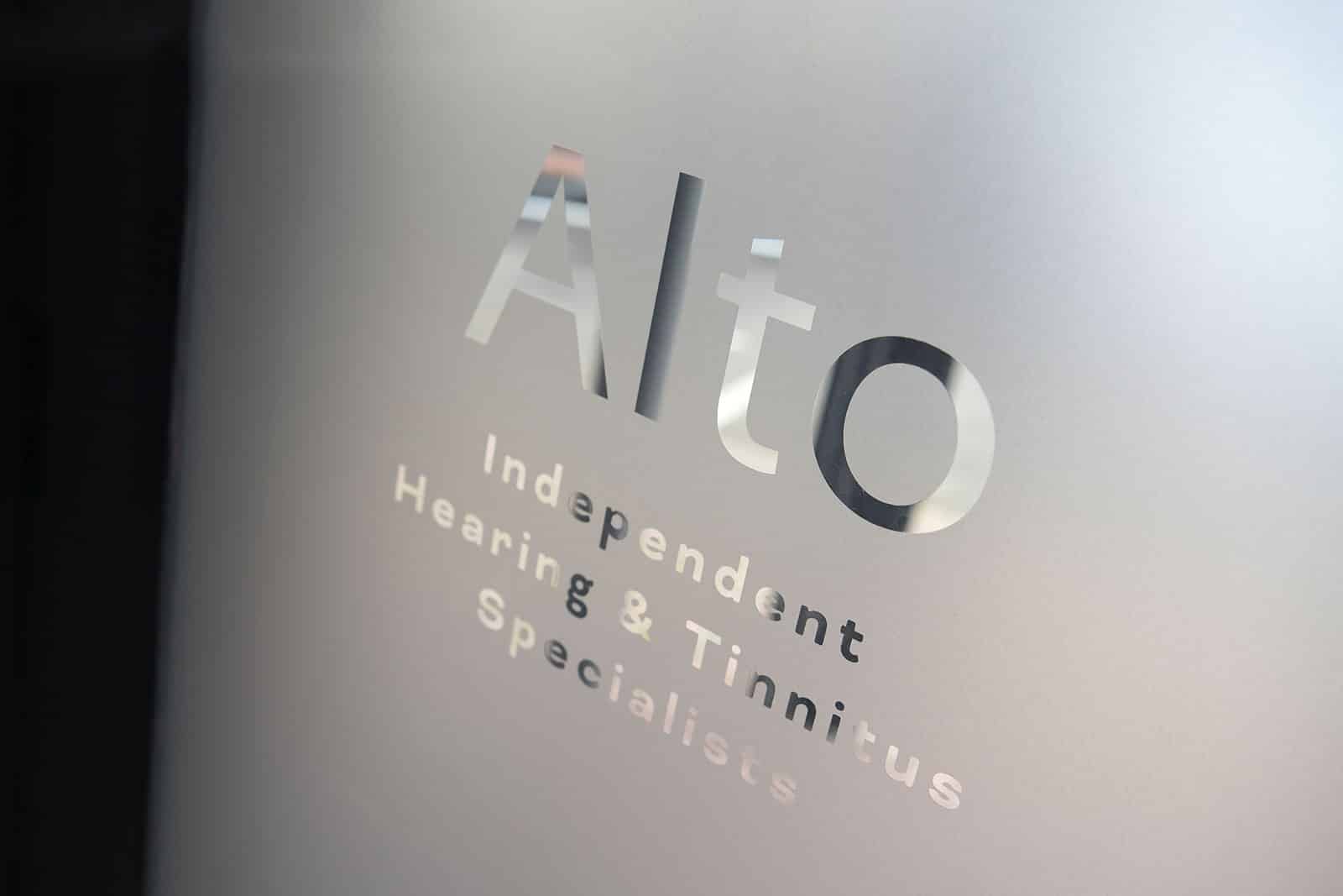 Alto Independent Hearing & Tinnitus Specialists window signage